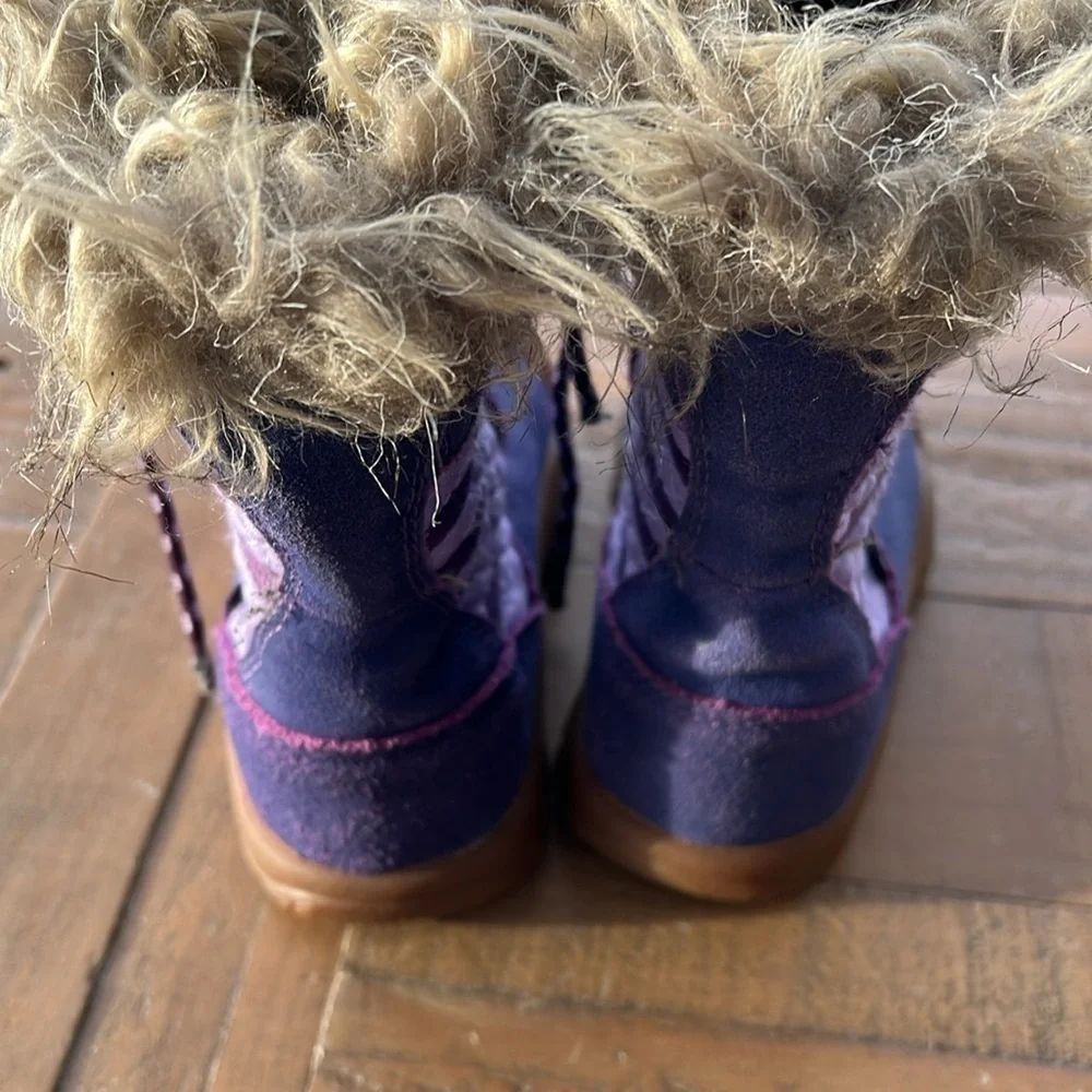 Keen Wapata faux fur Purple Winter Boots